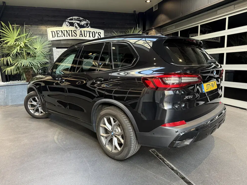 BMW X5 xDrive40i High Executive Panoramadak uit 2020, foto 5