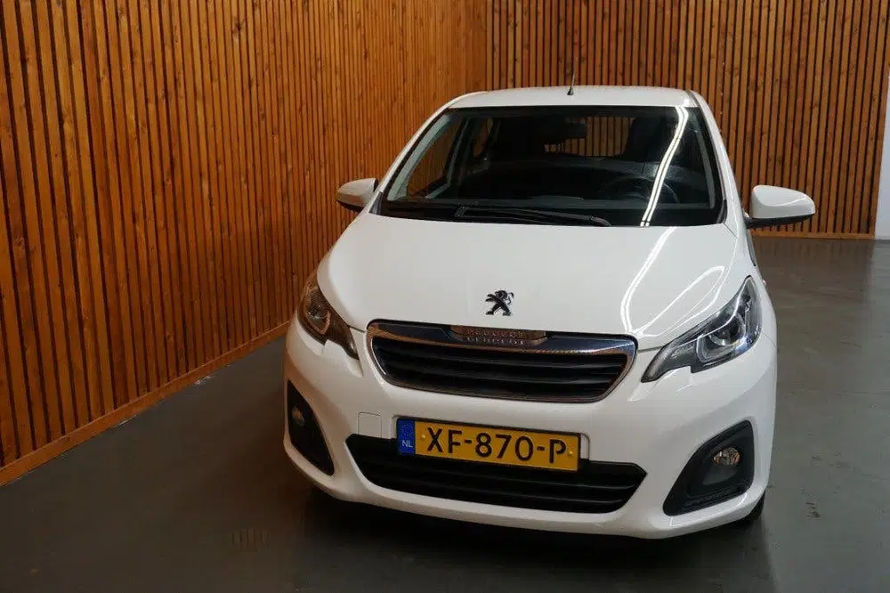 Peugeot 108 1.0 E-VTI ACTIVE TOP 5 DRS uit 2019, foto 2
