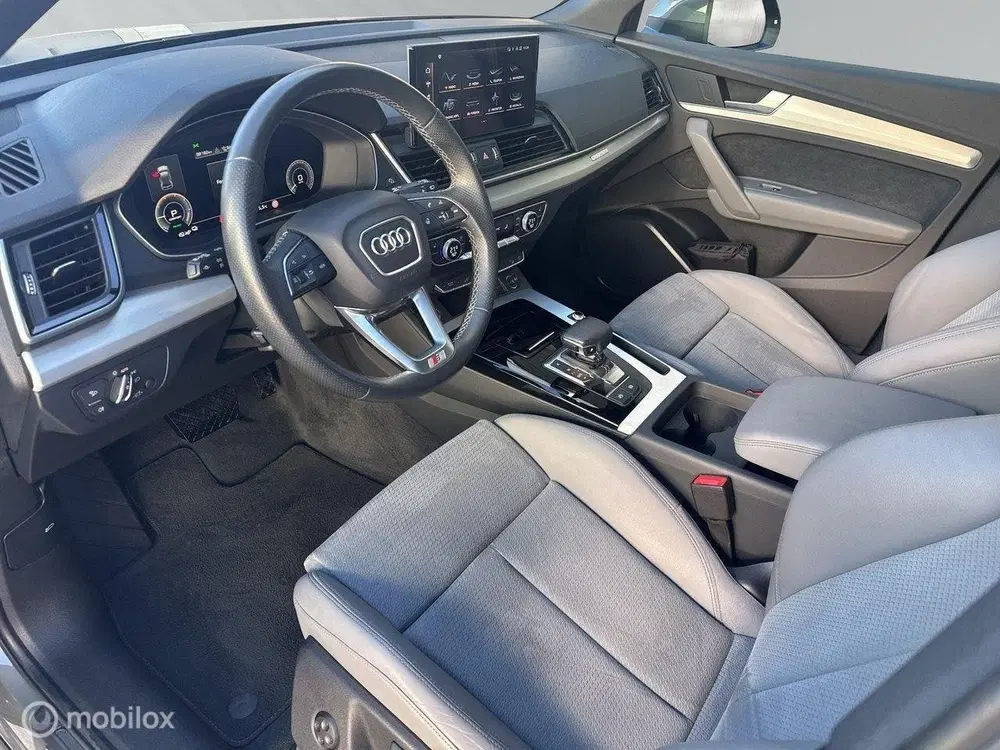 Audi Q5 55 TFSI e S edition uit 2023, foto 12