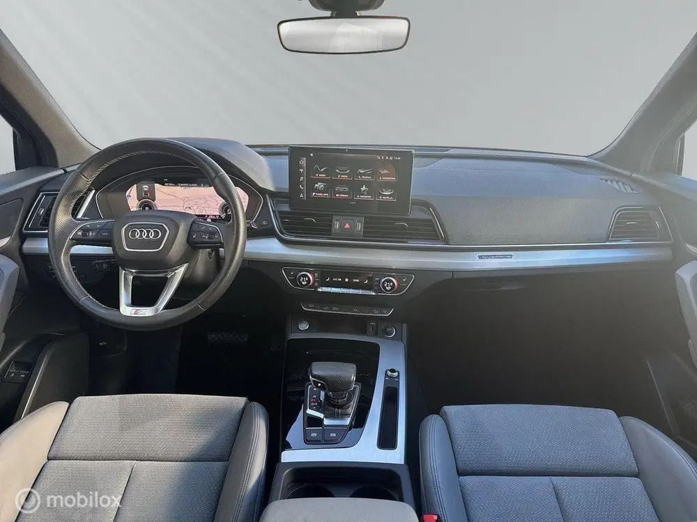 Audi Q5 55 TFSI e S edition uit 2023, foto 13