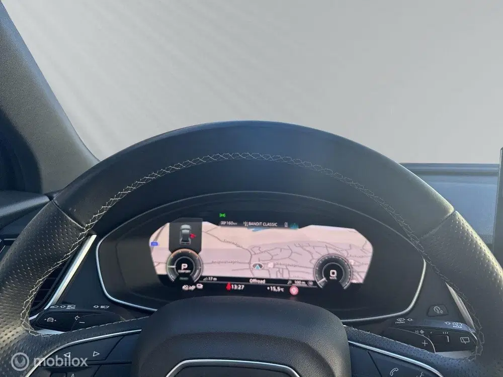 Audi Q5 55 TFSI e S edition uit 2023, foto 15