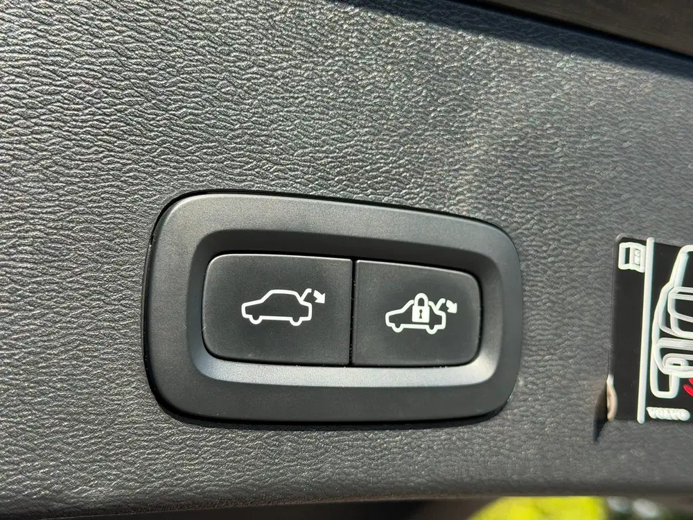 Volvo XC40 1.5 T4 Recharge Inscription Expression TRE uit 2021, foto 8