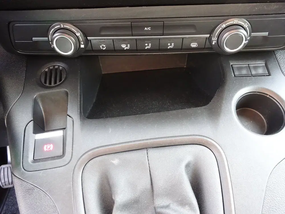 Citroën Berlingo Citroen Berlingo 1.5 BlueHDI Club AIRCO NA uit 2022, foto 15