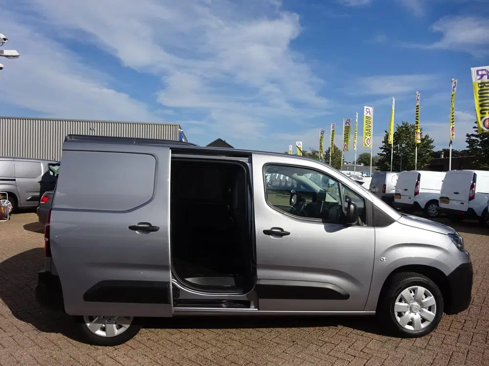 Citroën Berlingo Citroen Berlingo 1.5 BlueHDI Club AIRCO NA uit 2022, foto 6