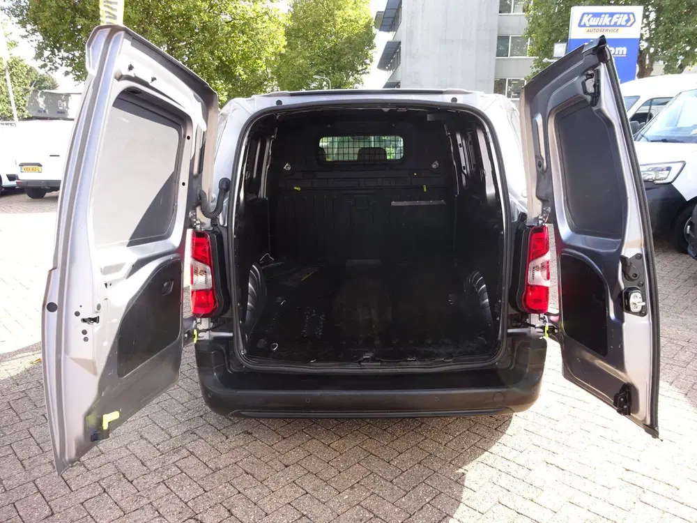 Citroën Berlingo Citroen Berlingo 1.5 BlueHDI Club AIRCO NA uit 2022, foto 9