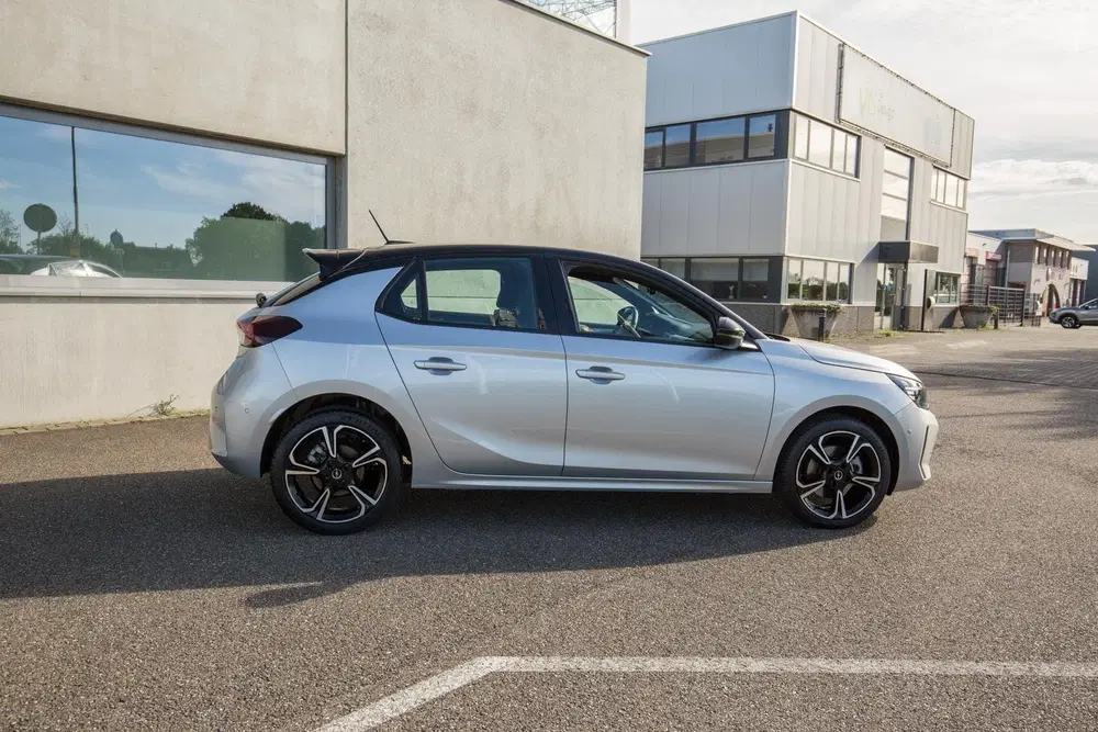Opel Corsa 1.2 Turbo Hybrid GS uit 2025, foto 10