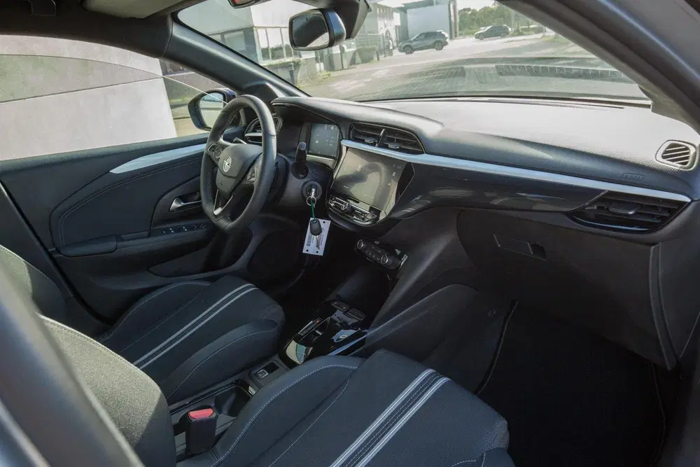 Opel Corsa 1.2 Turbo Hybrid GS uit 2025, foto 15