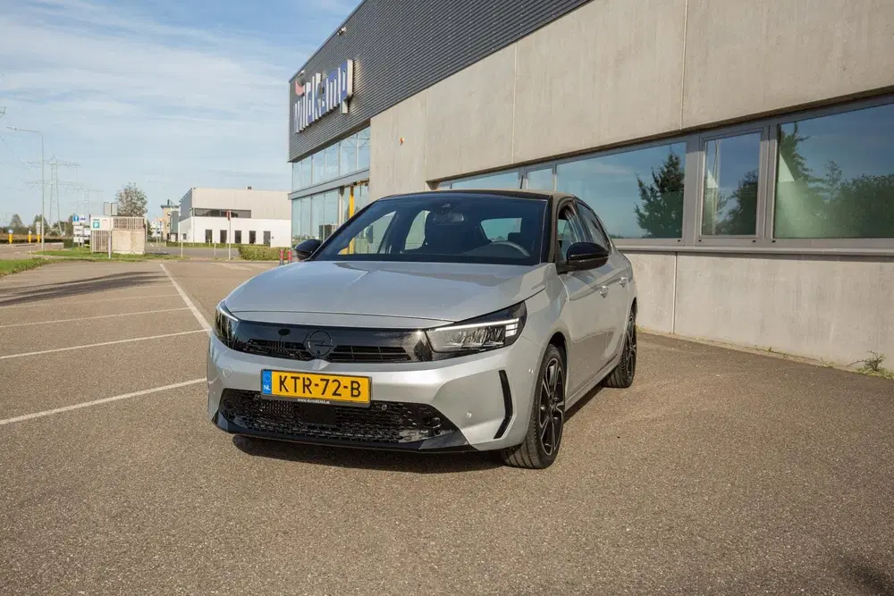 Opel Corsa 1.2 Turbo Hybrid GS uit 2025, foto 8