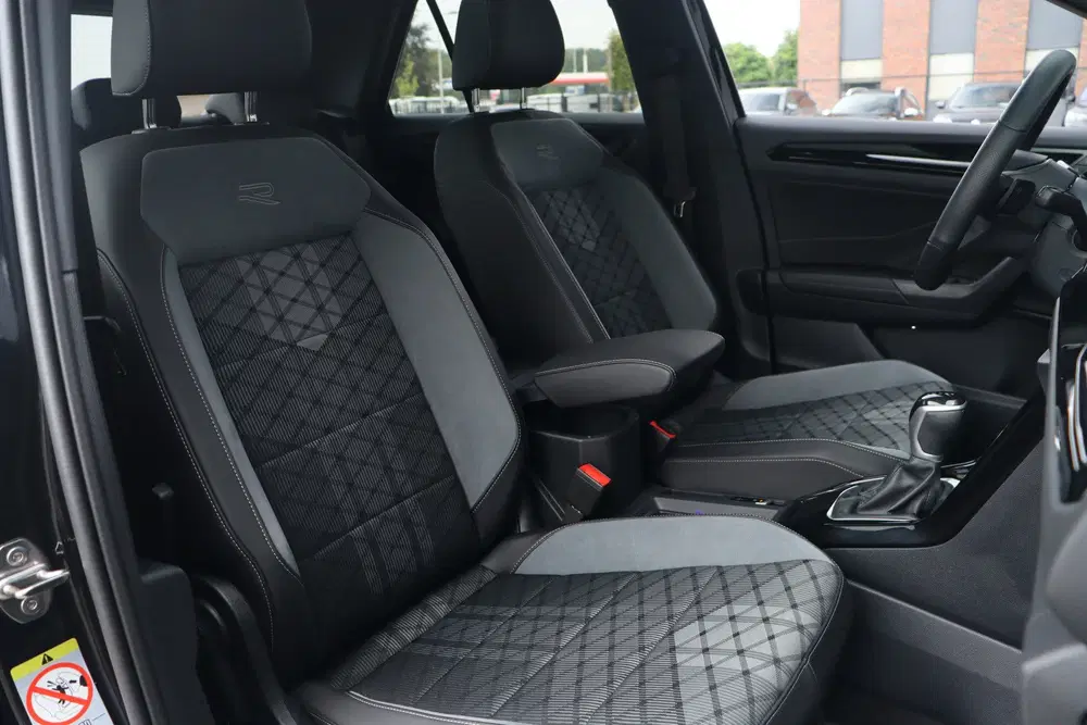 Volkswagen T-Roc 1.5 TSI R-Line uit 2025, foto 13