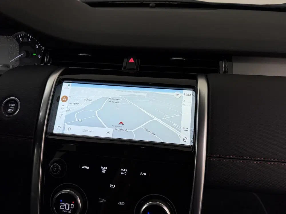 Land Rover Discovery Sport P300e 1.5 R-Dynamic S I Leder I C uit 2022, foto 14