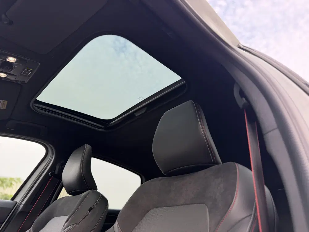 Renault Arkana 1.6 E-Tech Hybrid 145 R.S. Line uit 2022, foto 9