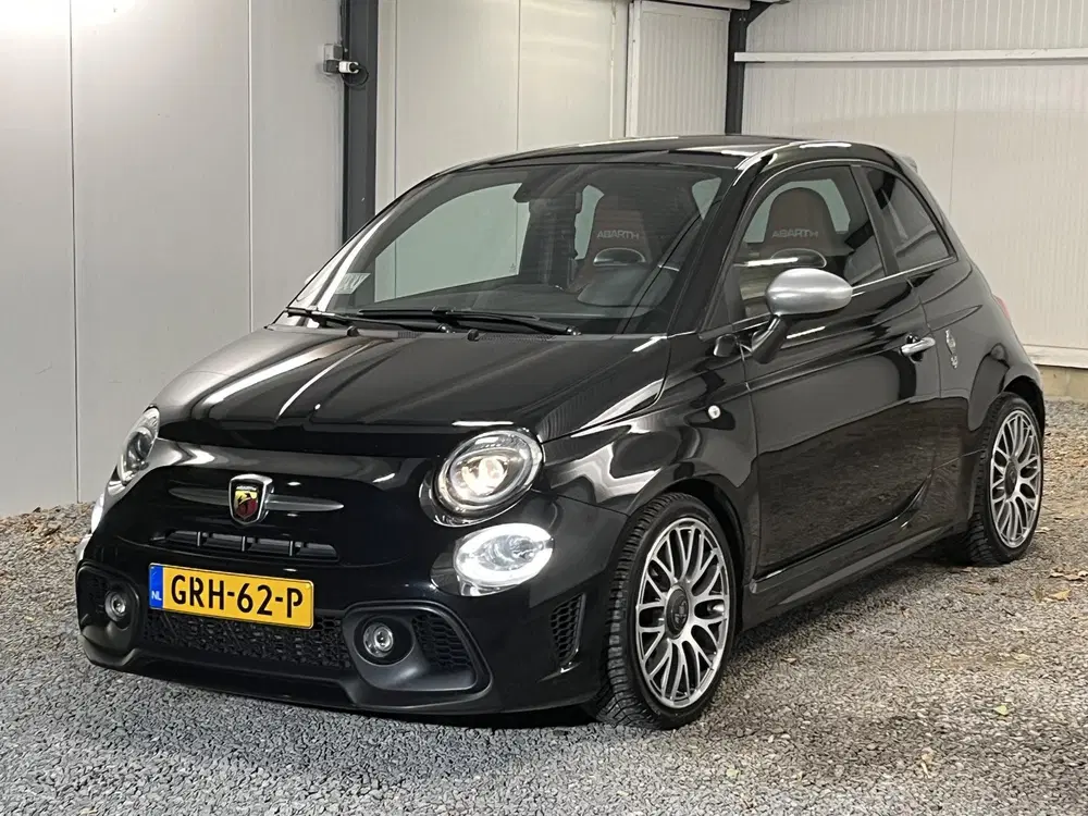 Abarth 595 1.4 T-Jet Turismo 70th Anniversary AUTOMAA uit 2019