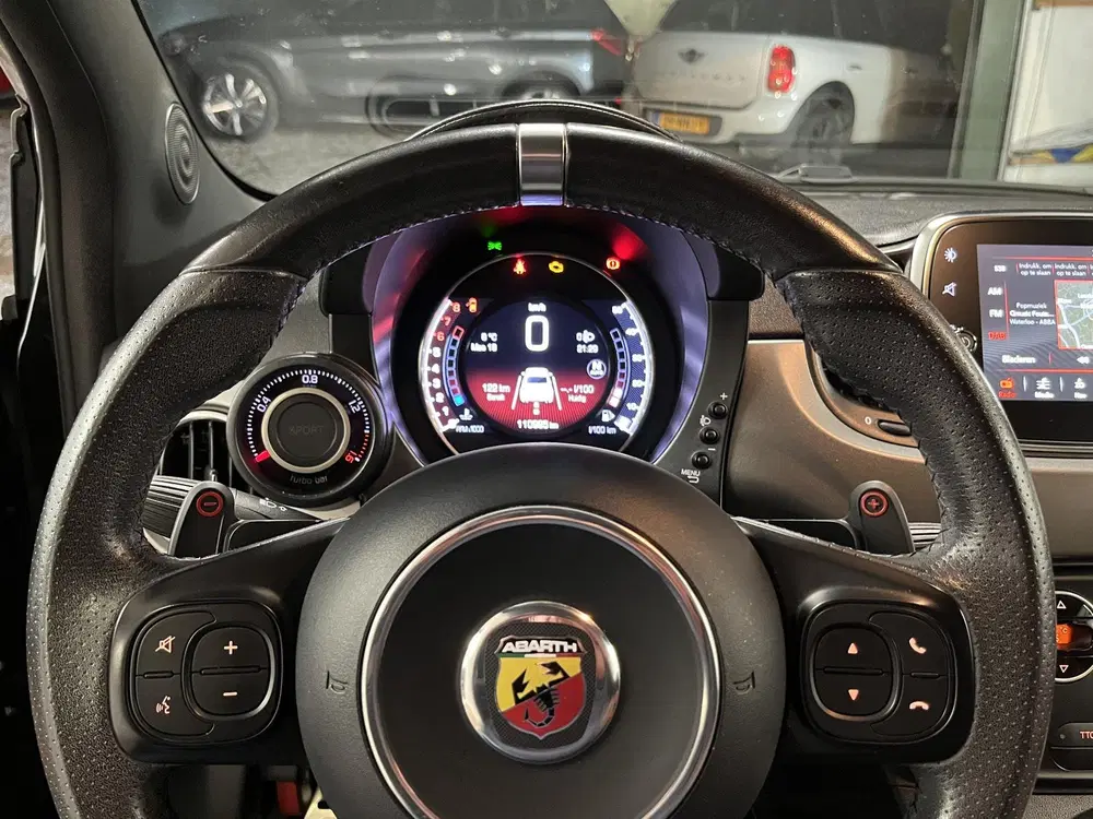 Abarth 595 1.4 T-Jet Turismo 70th Anniversary AUTOMAA uit 2019, foto 14