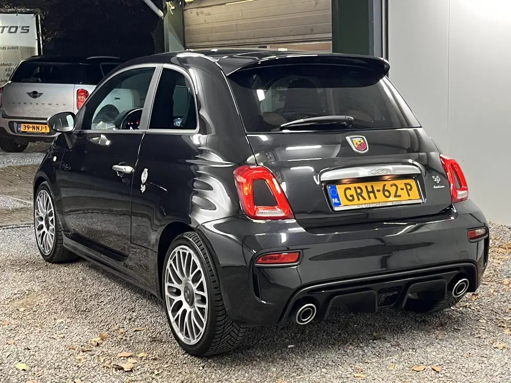 Abarth 595 1.4 T-Jet Turismo 70th Anniversary AUTOMAA uit 2019, foto 2