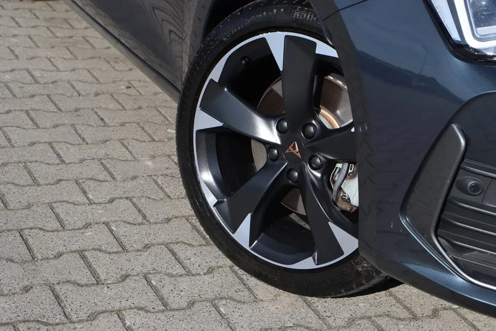 Cupra Leon 1.4 e-Hybrid Business uit 2023, foto 8