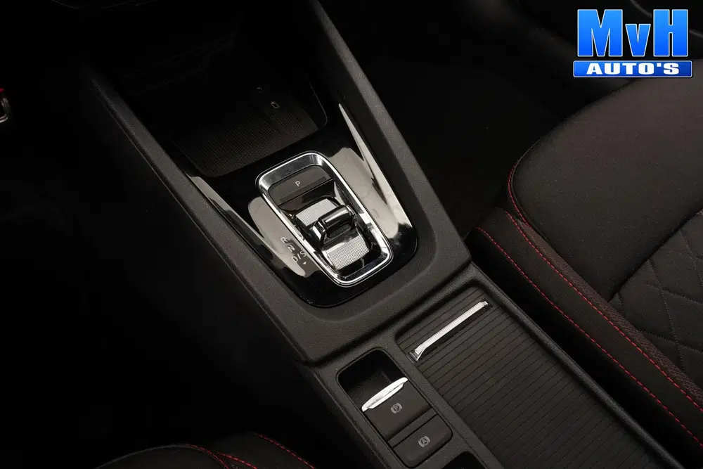 Skoda Octavia 1.4 TSI RS PHEV Business uit 2022, foto 8