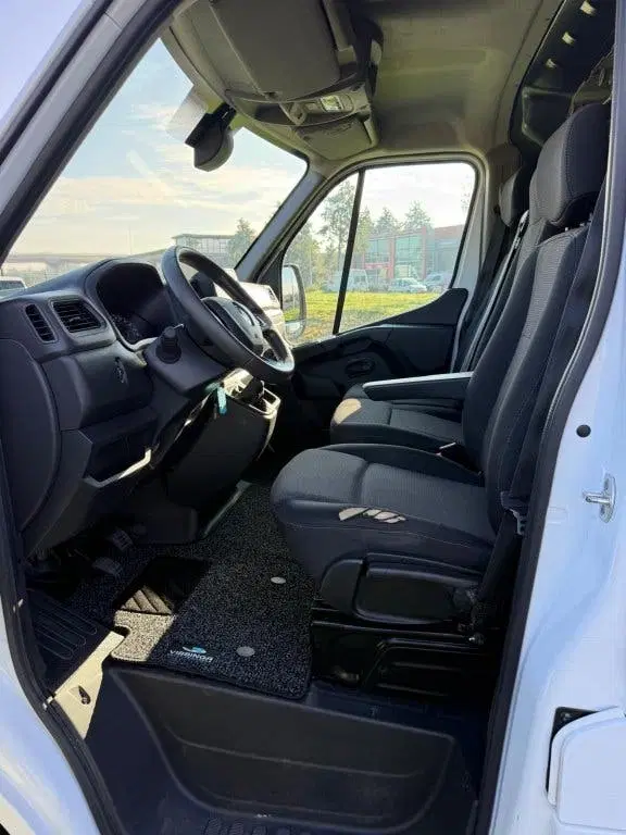 Renault Master T35 2.3 dCi L3H2 W.E. uit 2022, foto 2