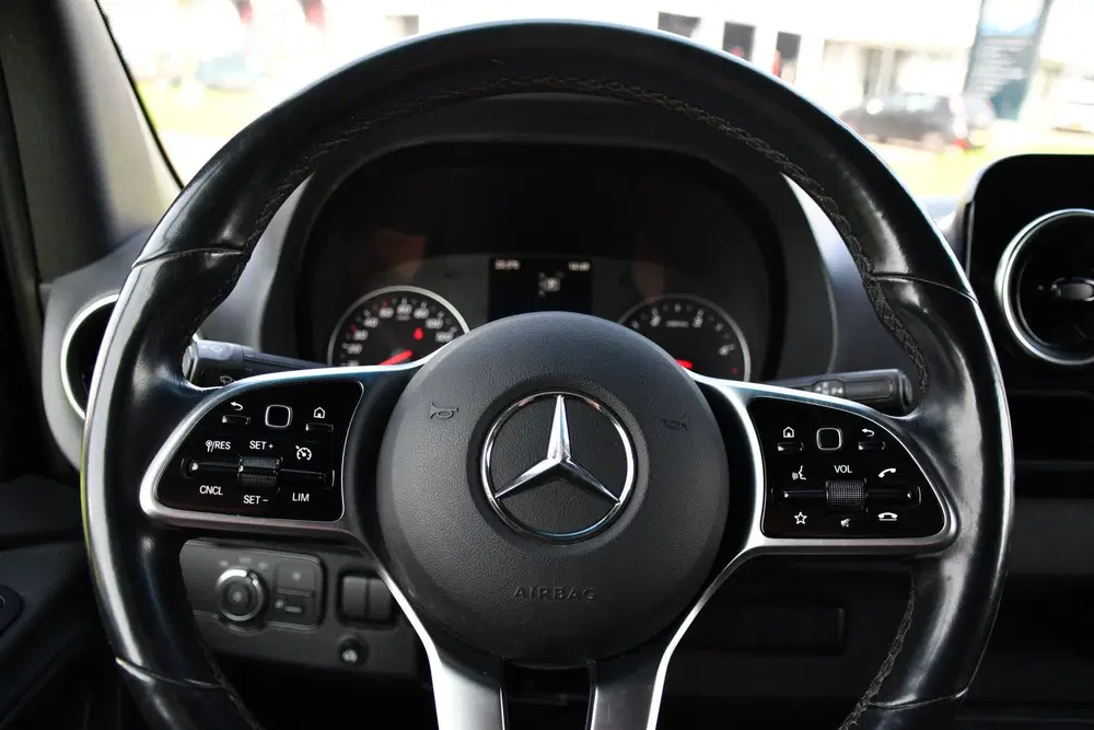 Mercedes-Benz Sprinter 319 1.9 CDI L2H2 RWD Black Edition 36 uit 2023, foto 12