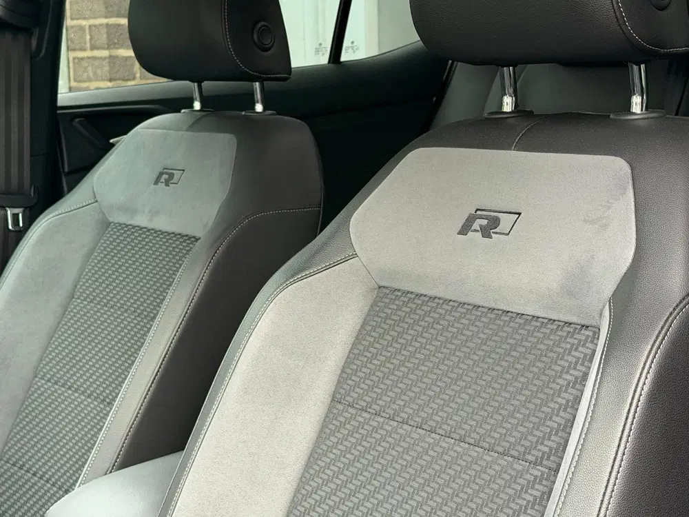 Volkswagen T-Cross 1.0 TSI R-Line uit 2019, foto 14