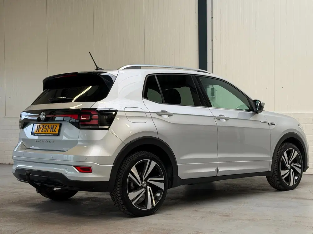 Volkswagen T-Cross 1.0 TSI R-Line uit 2019, foto 4