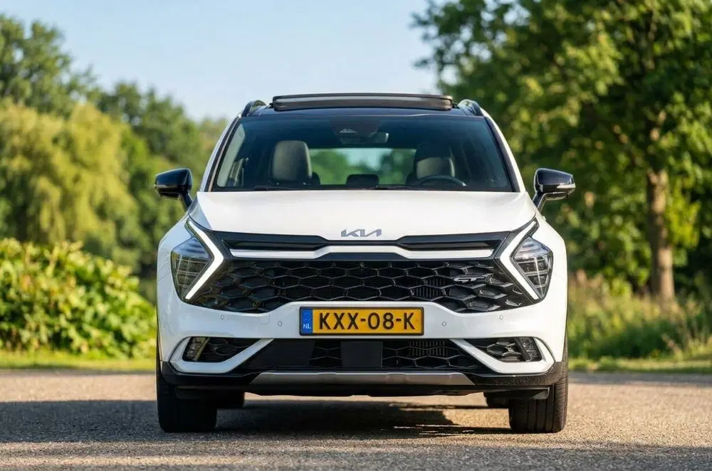 Kia Sportage 1.6 T-GDi Plug-in Hybrid AWD GT-PlusLine uit 2023, foto 2