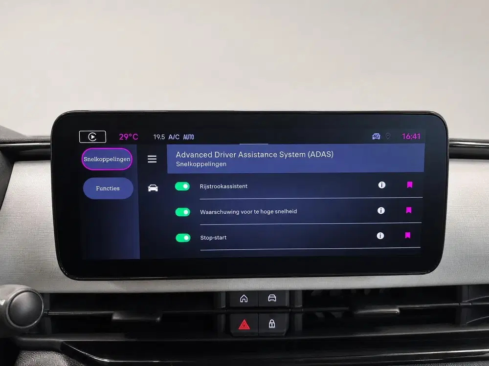 Fiat 600 1.2 Hybrid Icon Wireless CarPlay Stoelverw uit 2026, foto 13