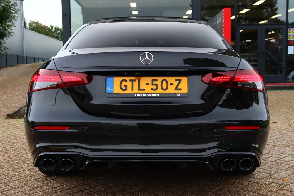 Mercedes-Benz E-Klasse 220 d AMG Line uit 2020, foto 5