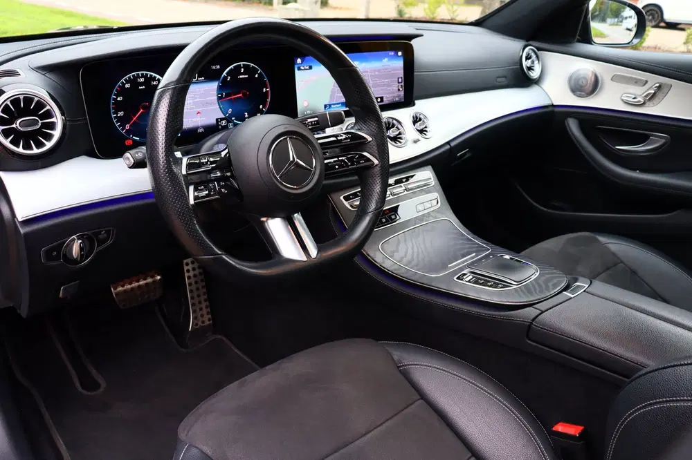 Mercedes-Benz E-Klasse 220 d AMG Line uit 2020, foto 6