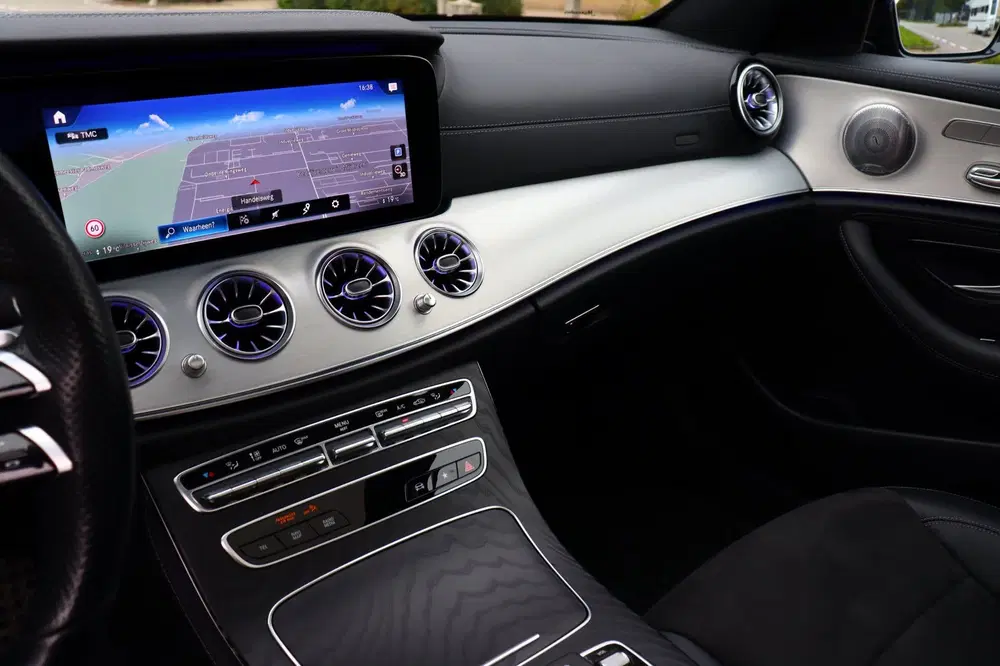 Mercedes-Benz E-Klasse 220 d AMG Line uit 2020, foto 7