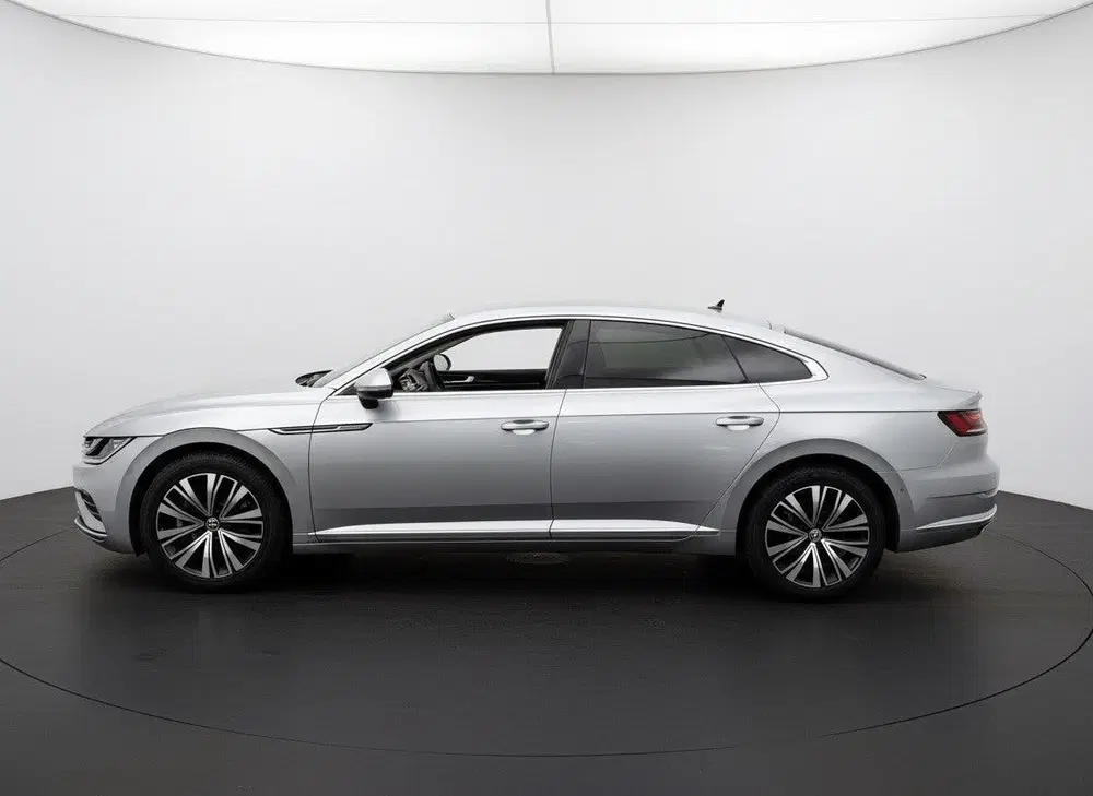 Volkswagen Arteon eHybrid 218PK DSG ELEGANCE BUSINESS LEDER uit 2022, foto 2