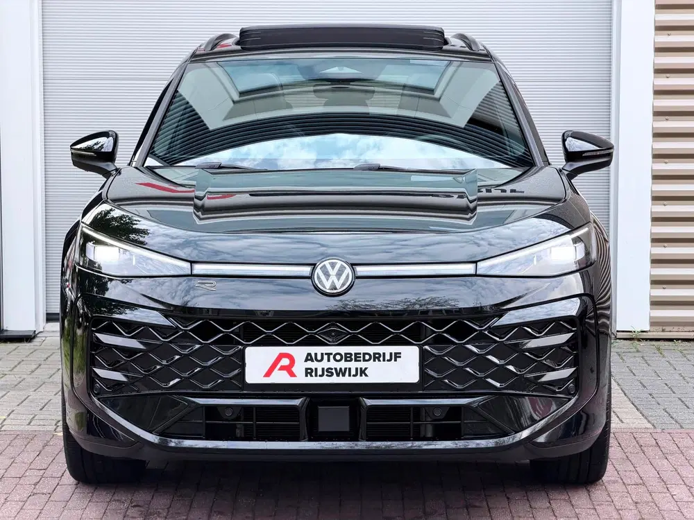 Volkswagen T-Roc 1.5 eTSI R-Line Pano uit 2026, foto 7