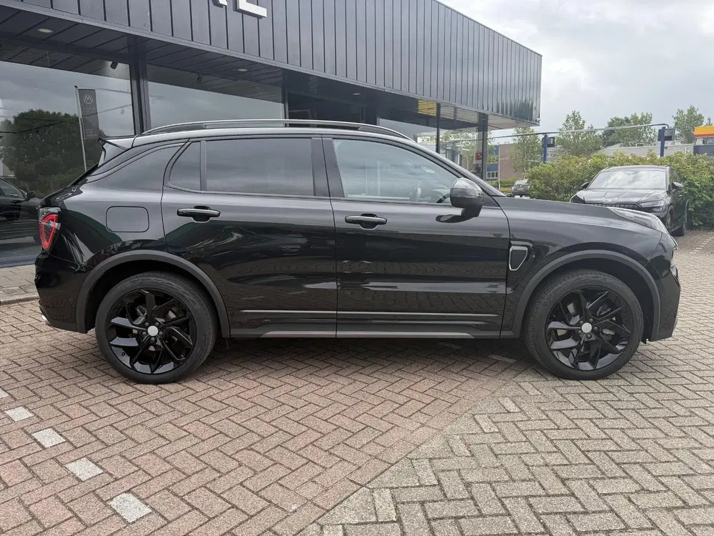 Lynk & Co 01 1.5 BLACK EDITION uit 2024, foto 6