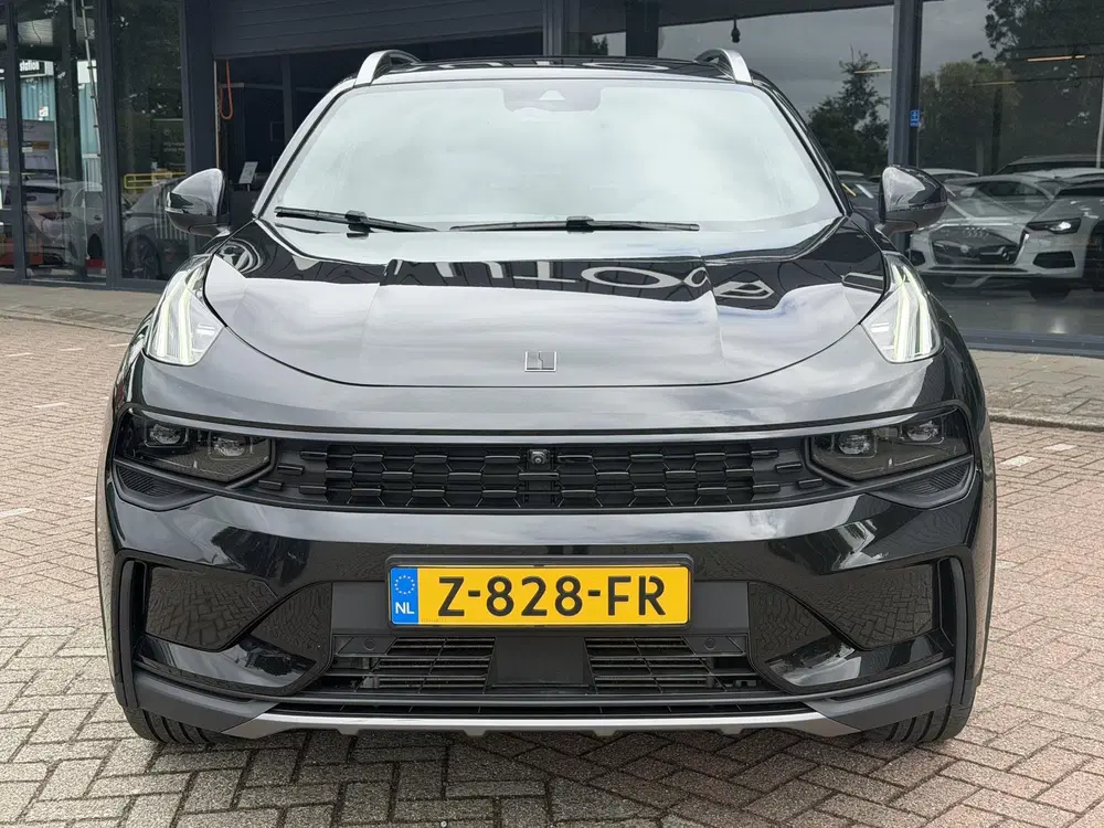 Lynk & Co 01 1.5 BLACK EDITION uit 2024, foto 7