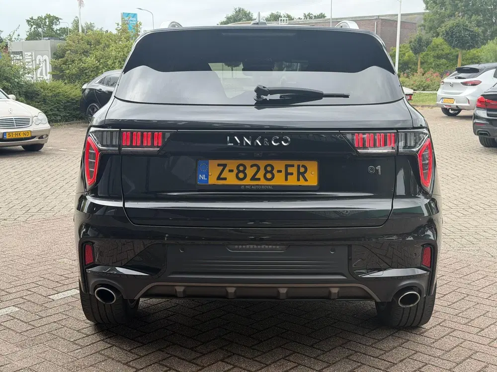 Lynk & Co 01 1.5 BLACK EDITION uit 2024, foto 8