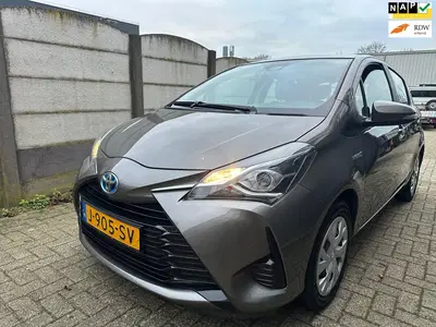 Toyota Yaris 1.5 Hybrid Active AIRCO uit 2020