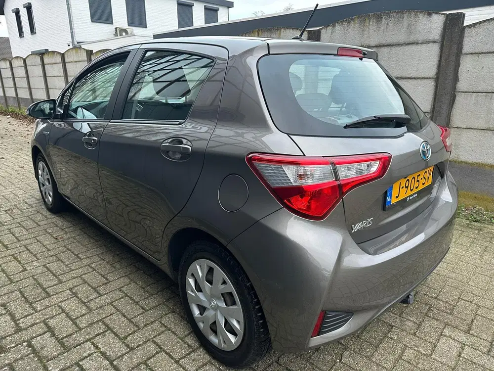 Toyota Yaris 1.5 Hybrid Active AIRCO uit 2020, foto 2
