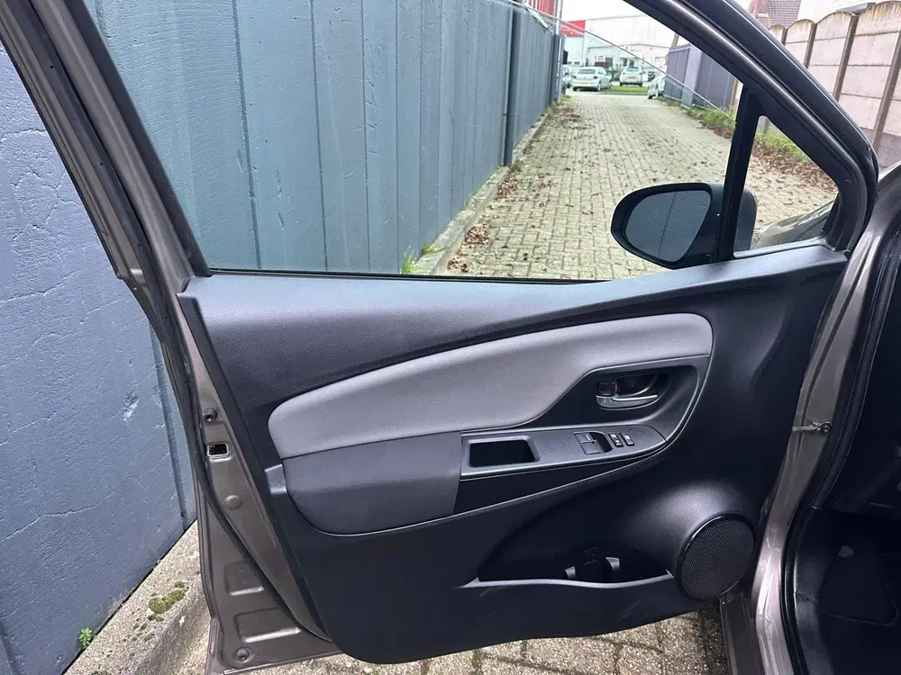 Toyota Yaris 1.5 Hybrid Active AIRCO uit 2020, foto 6