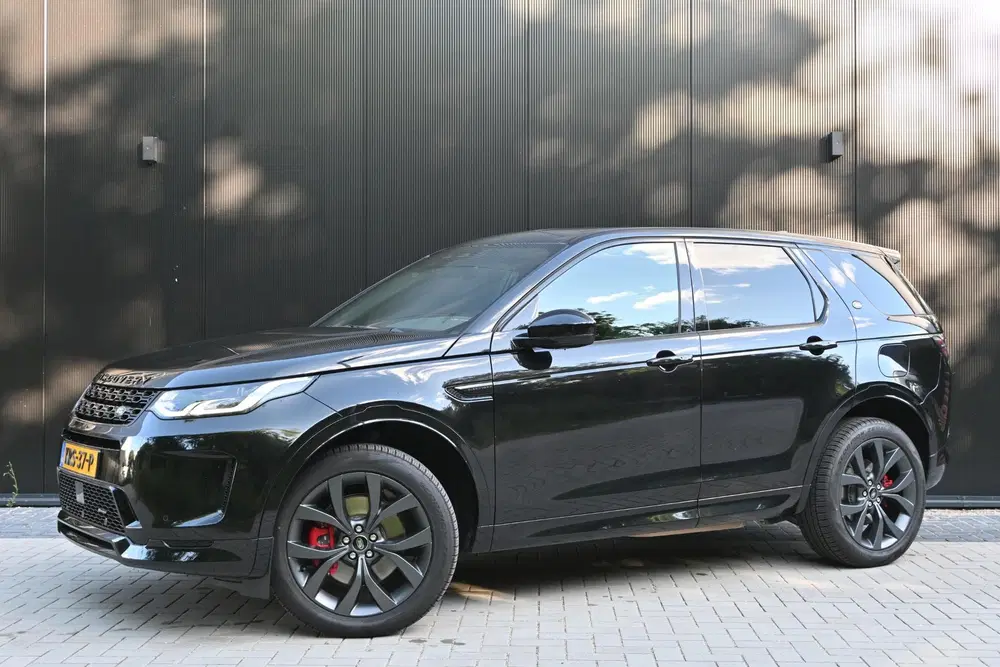 Land Rover Discovery Sport P300e 1.5 R-Dynamic SE uit 2022