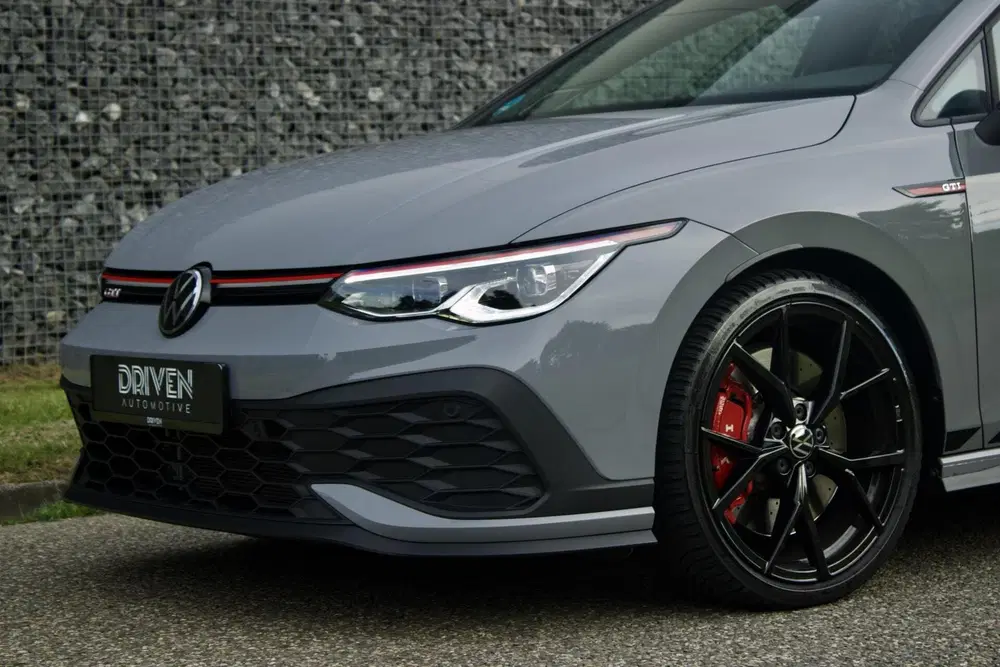 Volkswagen Golf 8 GTI Clubsport uit 2024, foto 6