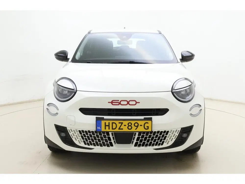 Fiat 600e RED 54 kWh uit 2025, foto 6