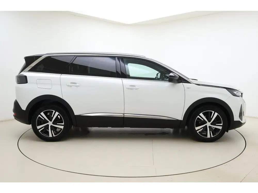 Peugeot 5008 1.2 PureTech GT uit 2021, foto 9