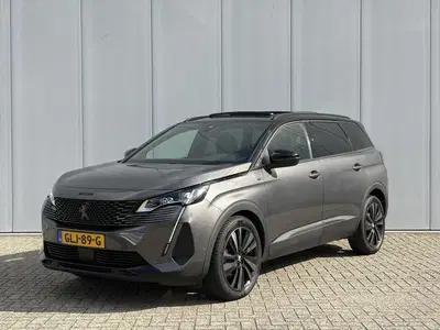 Peugeot 5008 1.2 Hybrid 136 GT Black Pack uit 2024
