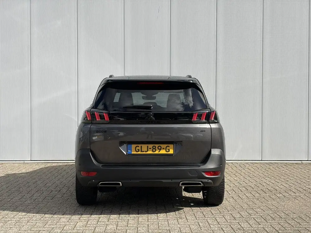 Peugeot 5008 1.2 Hybrid 136 GT Black Pack uit 2024, foto 7