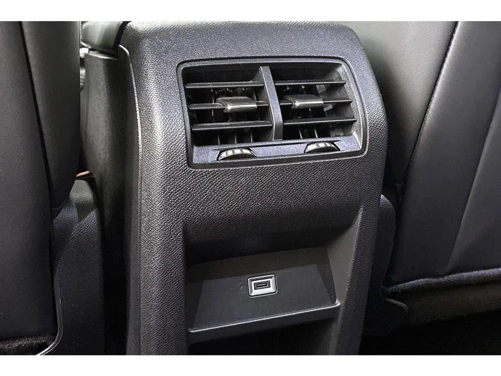 Citroën C5 X 1.6 Plug-in Hybrid 225 Feel Stoelverwarmin uit 2023, foto 12