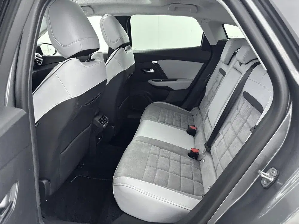 Citroën C4 Hybrid 145pk Max uit 2026, foto 15