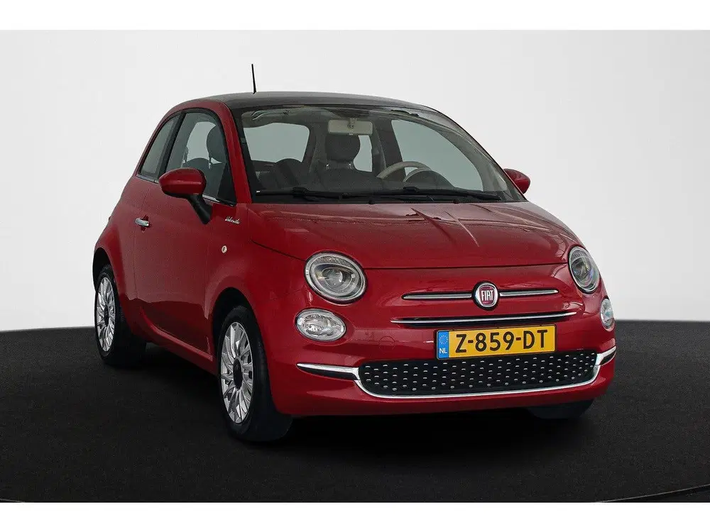 Fiat 500 1.0 Hybrid Dolcevita Panoramadak Apple Car uit 2022, foto 2