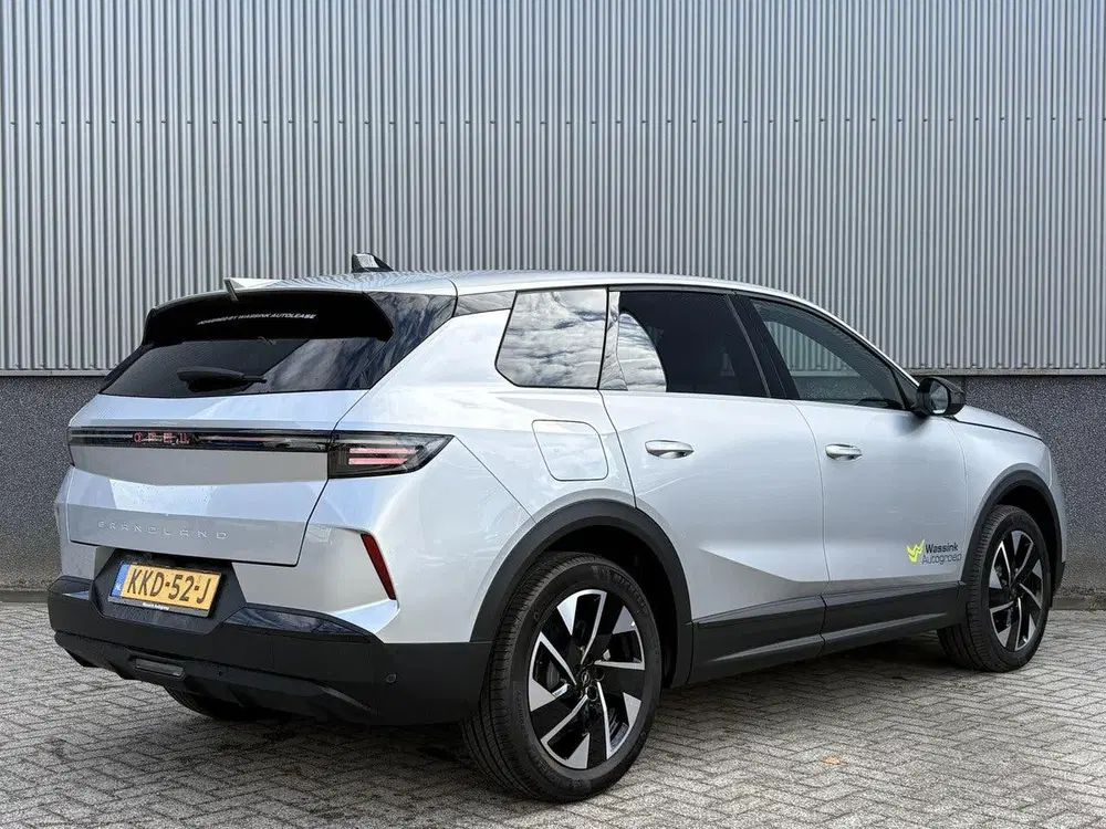 Opel Grandland 1.2 Turbo Hybrid Business Edition uit 2026, foto 5