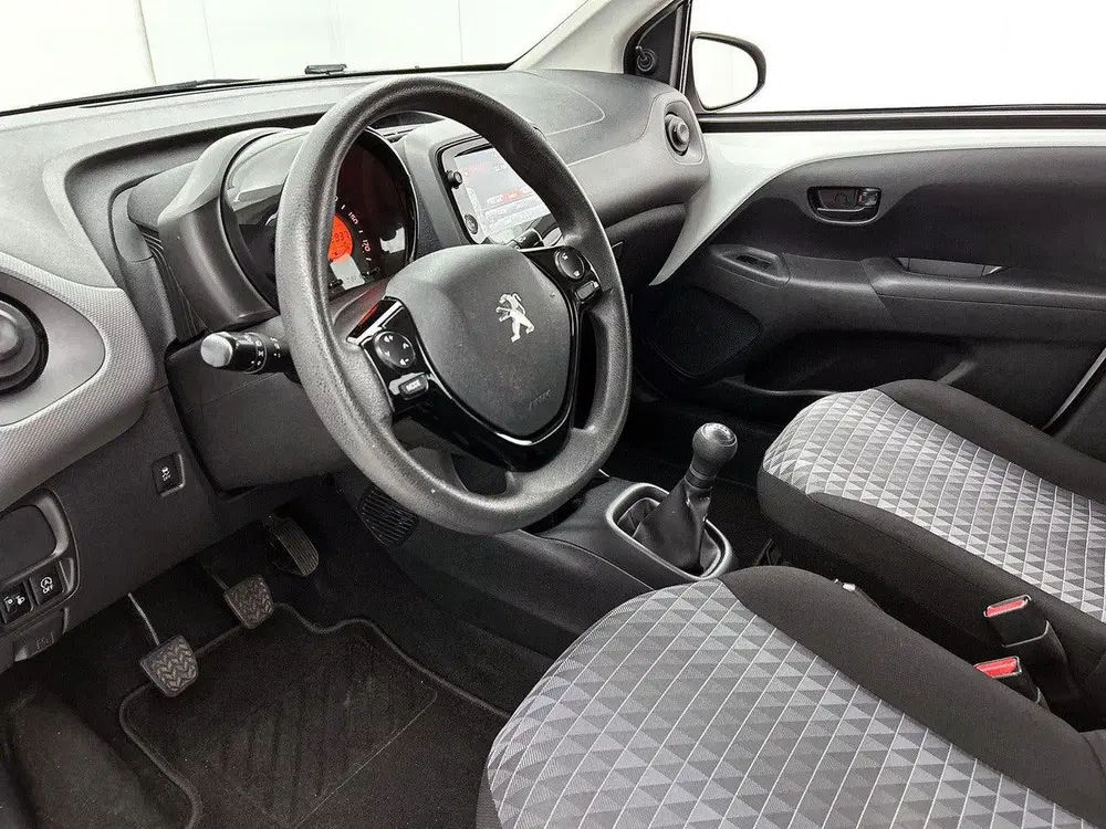 Peugeot 108 1.0 72pk Active uit 2021, foto 10