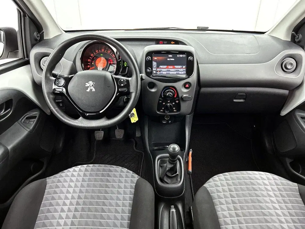 Peugeot 108 1.0 72pk Active uit 2021, foto 11