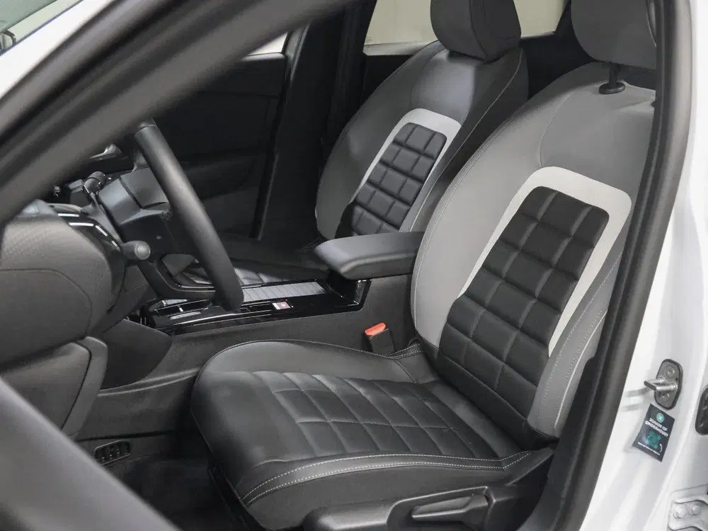 Citroën C4 1.2 Hybrid 145PK Max uit 2026, foto 12